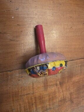 Vintage Noise Maker US Metal Toy Co. Tin Litho Clown Noise Maker Toy